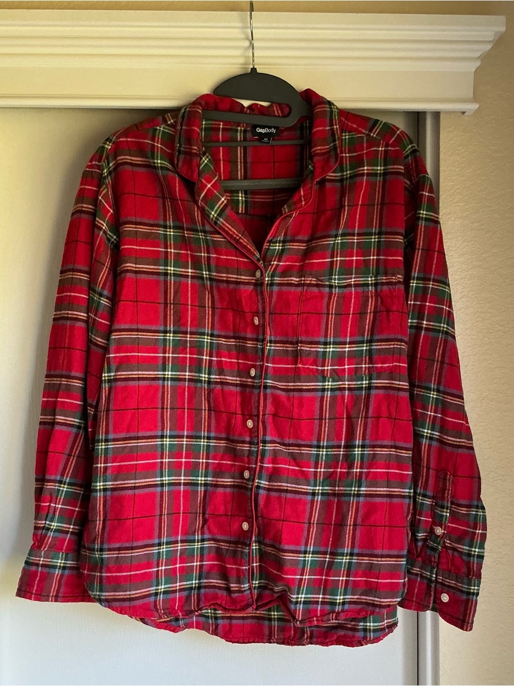 GapBody Red Plaid Button-Front Sleep Shirt